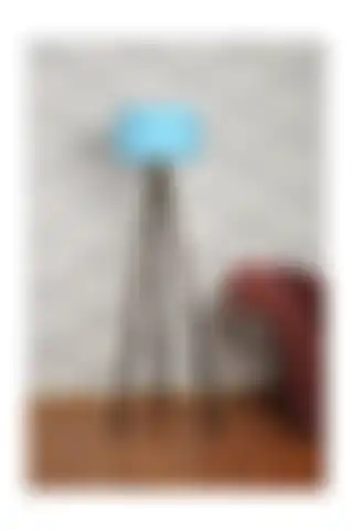 Homedit 3 Ayaklı Tripod Lambader ile Ev Dekorasyonunuzu Geliştirin ve Aydınlatın