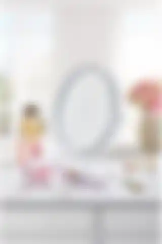 Şık ve Kullanışlı EsdaStore Kristal Desenli Diamond Makyaj Aynası Özellikleri ve Avantajları