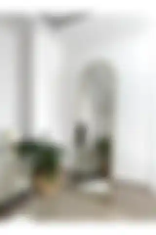 EFFE YAPI DEKOR Gold Metal Çerçeveli Oval Ayaklı Boy Aynası Hakkında Bilgi