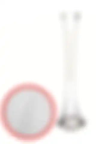 Lilac Home Outlet Fil Ayağı Cam Vazo: Estetik ve İşlevselliğin Buluşması