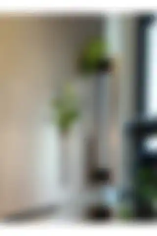 Modern ve Fonksiyonel Mıknatıslı Dekoratif Cam Vazo ile Yaşam Alanlarınızı Şekillendirin