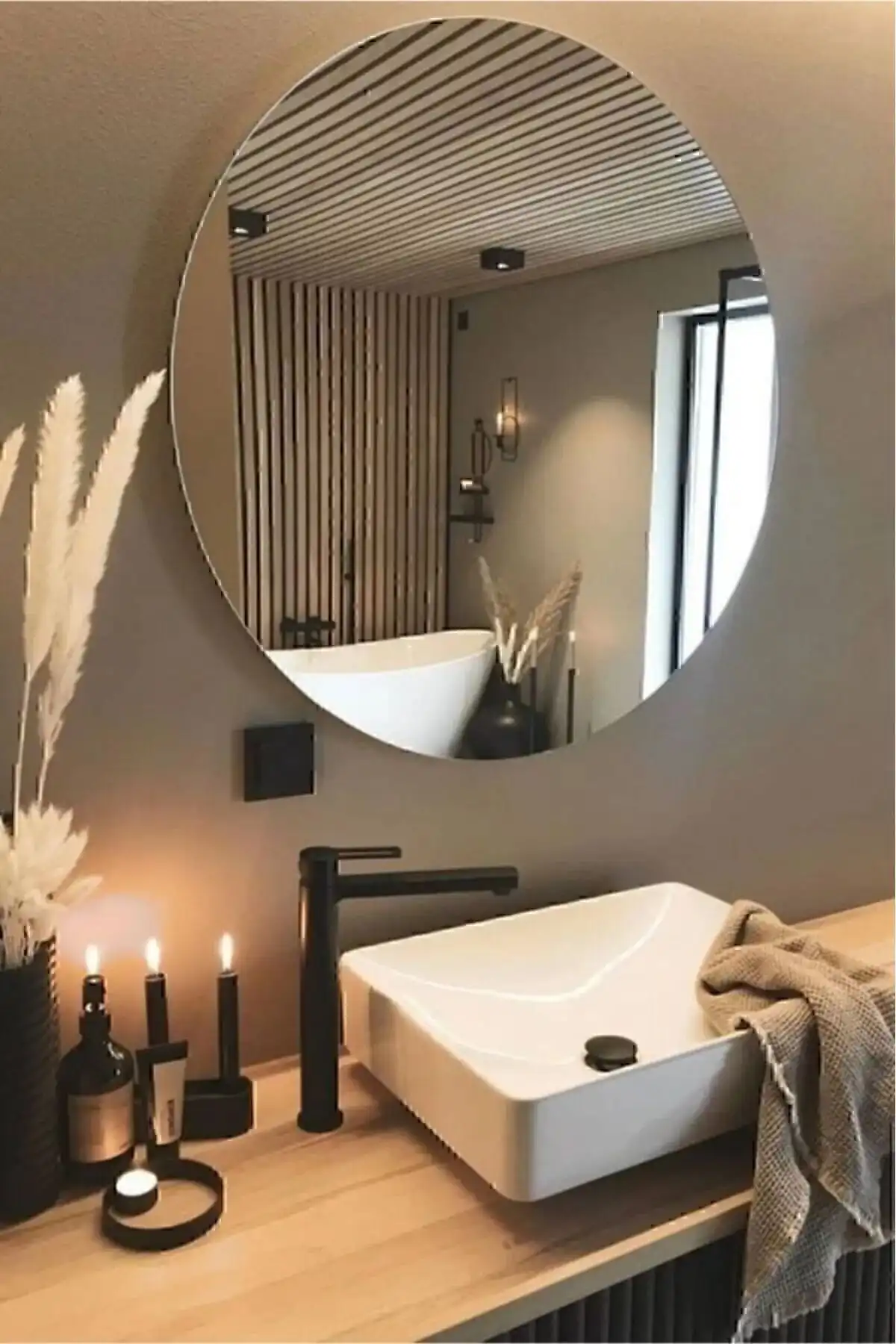 UKAA DESİNG 45 Çap Ayna: Evinizin Şıklığını Artıracak Modern Tasarım