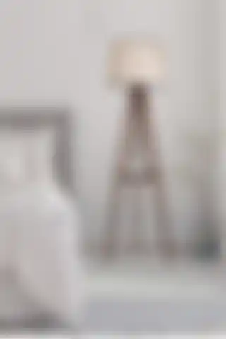 Lumexx Sehbalı Tripod Ceviz Lambader İle Modern Ev Aydınlatması