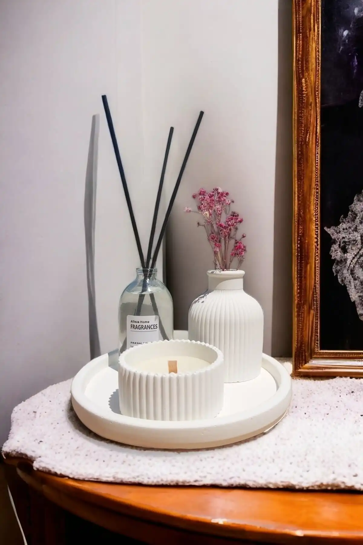 ALLEZA HOME Dekoratif Mini Vazo ve Oda Kokusu Seti ile Şık Bir Dekorasyon Yaratın