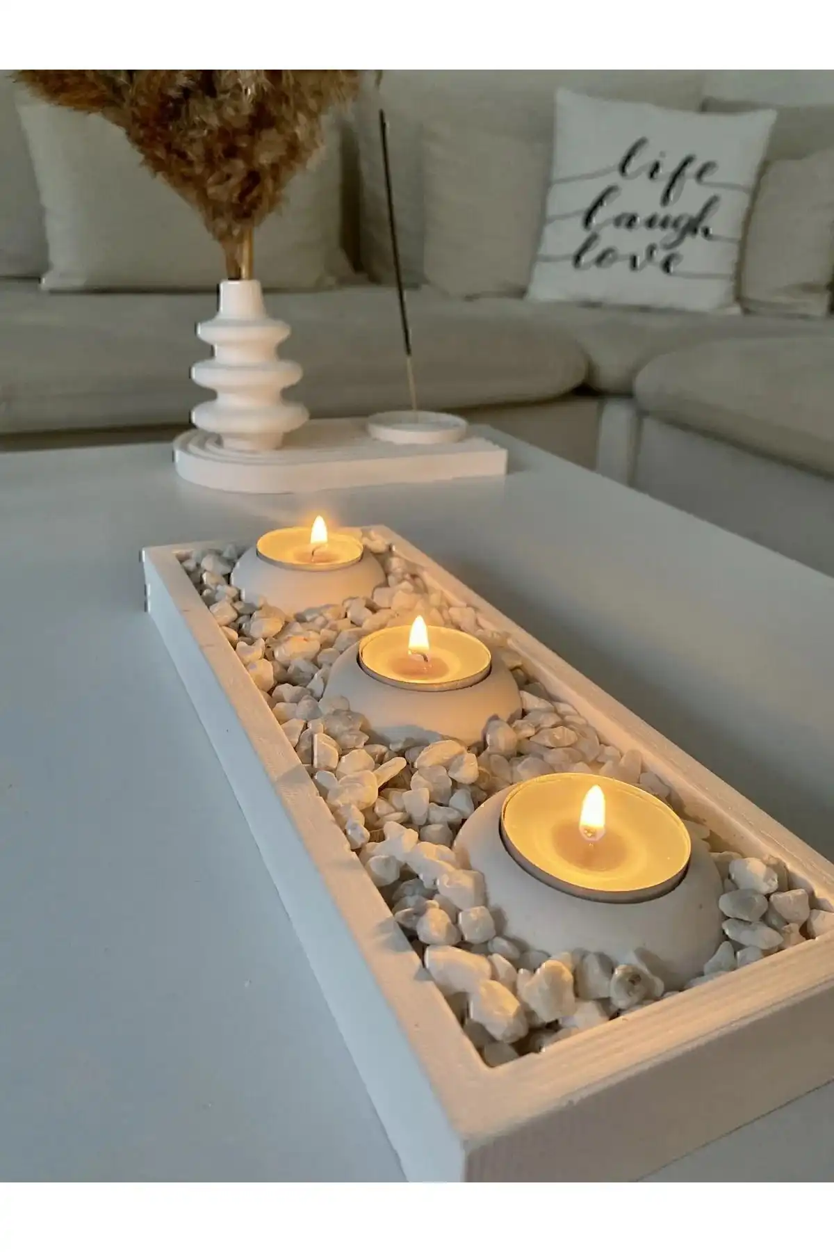 Elfido Tabaklı Beton Mumluk ile Modern ve Minimalist Ev Dekorasyonu