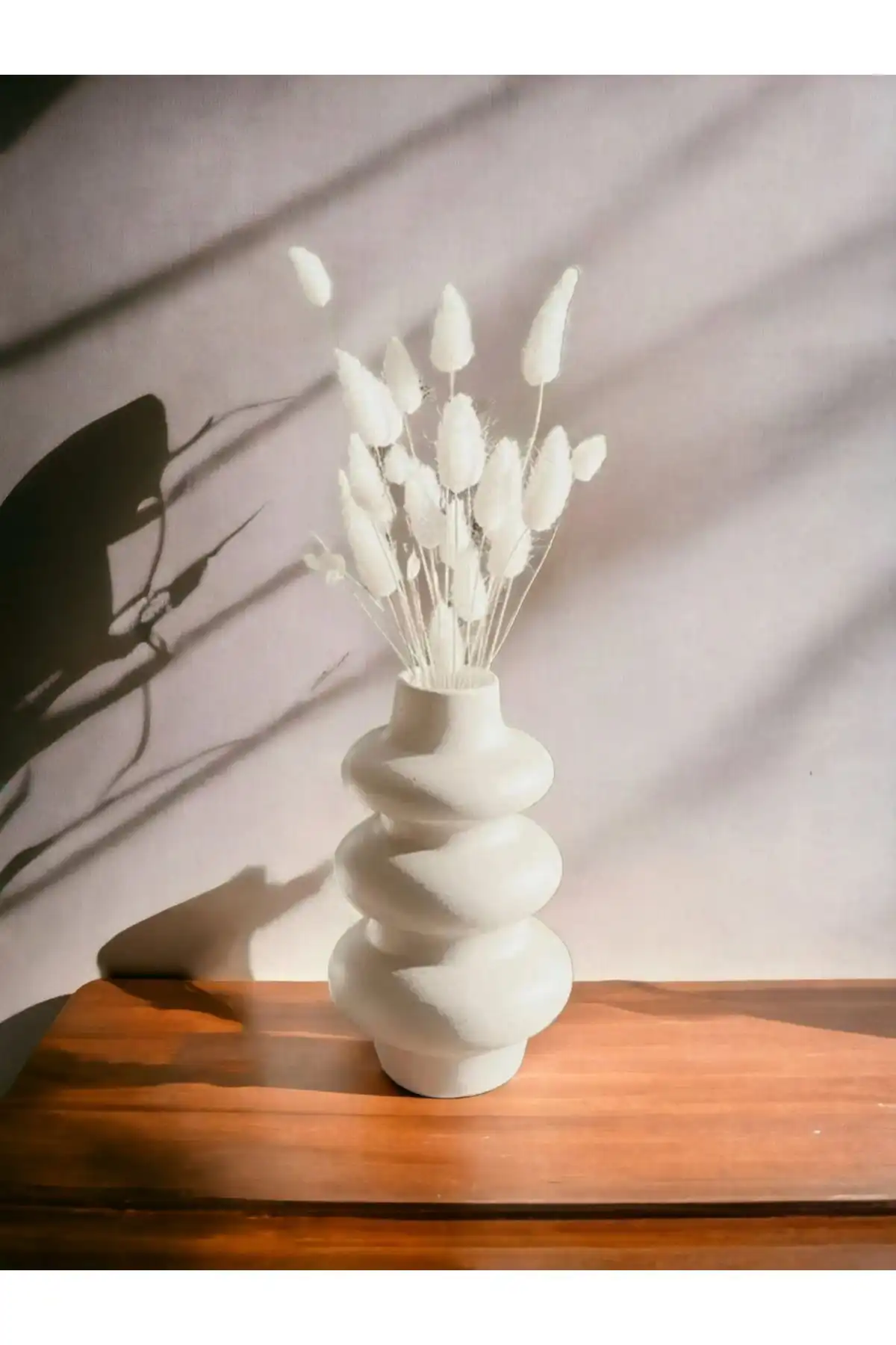 Gorgon Art İskandinav Pampas Vazosu: Minimalist ve Şık İç Mekan Çözümü