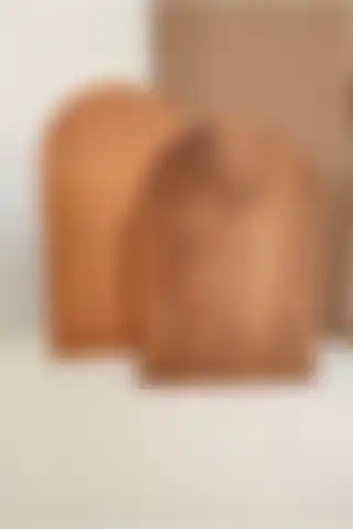 Gökkuşağı Oymalı Ahşap Sunumluk: Estetik ve Fonksiyonelliğin Buluşması