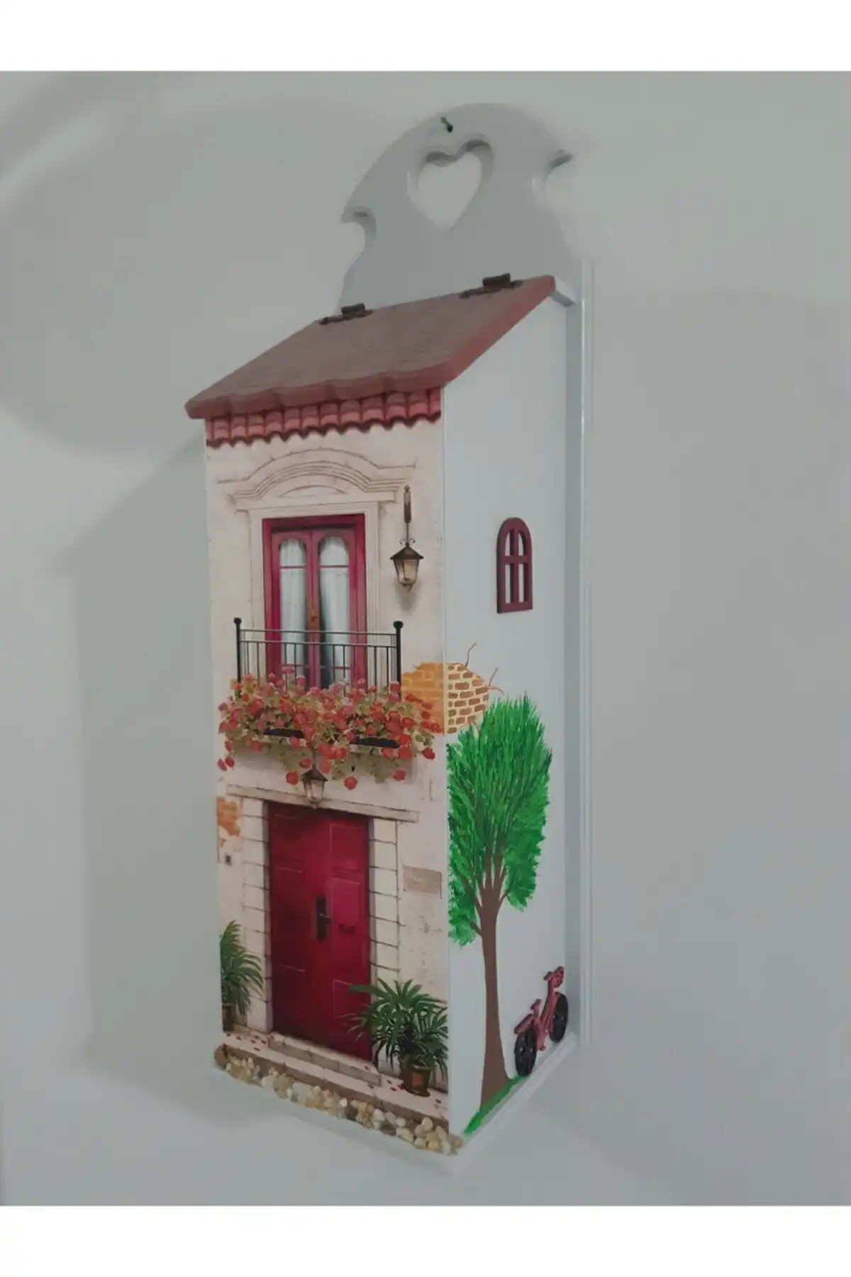 MAVİ YILDIZ Büyükannenin Evi Ahşap Poşetlik ile Estetik ve Fonksiyonel Evlere